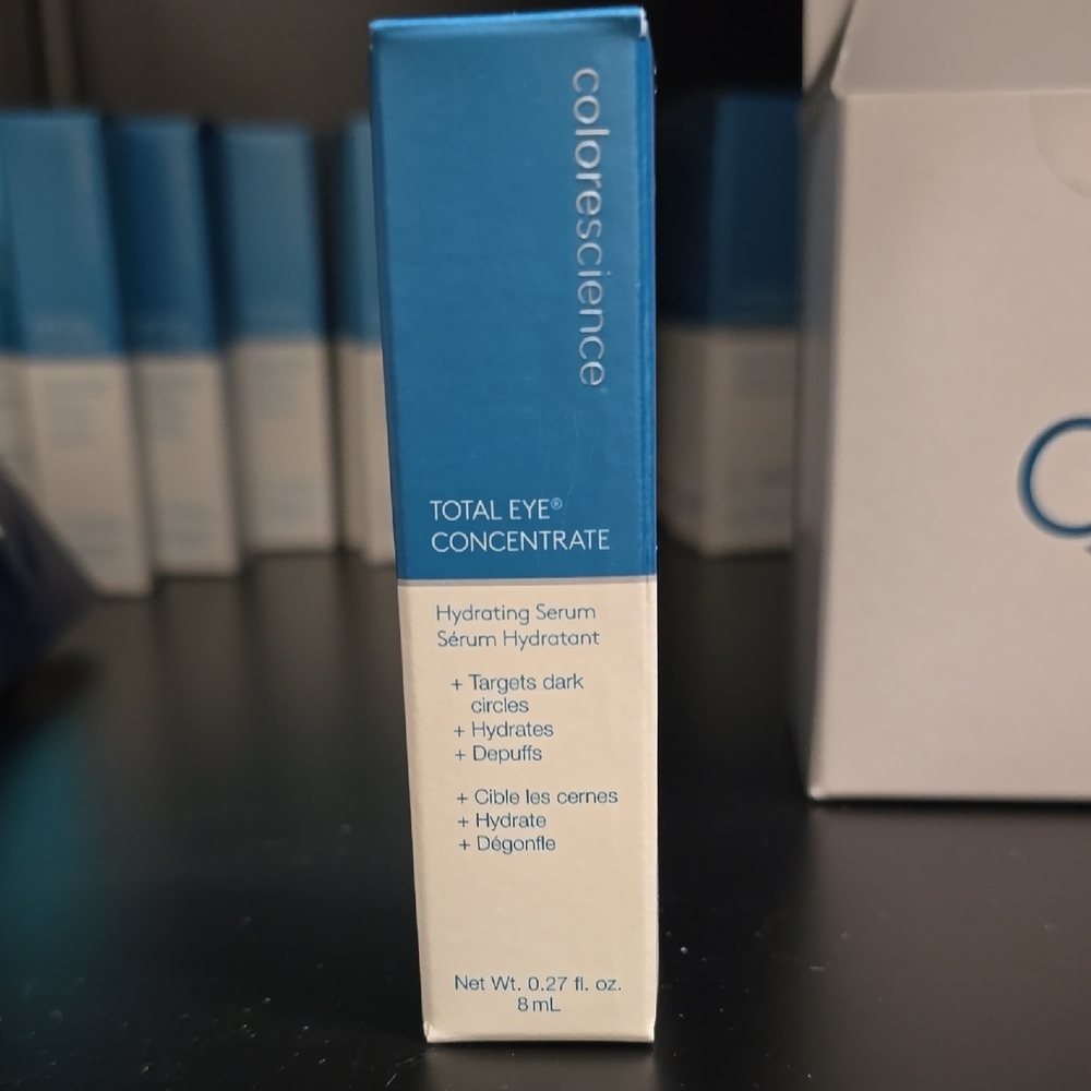 Blue and White Eye Cream Skincare